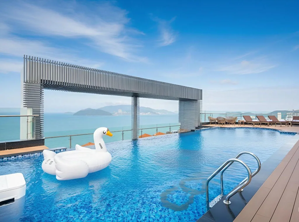 Khách sạn Comodo Nha Trang